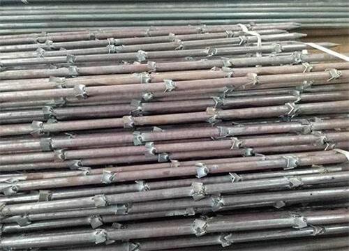 丰宁隧道钢花管